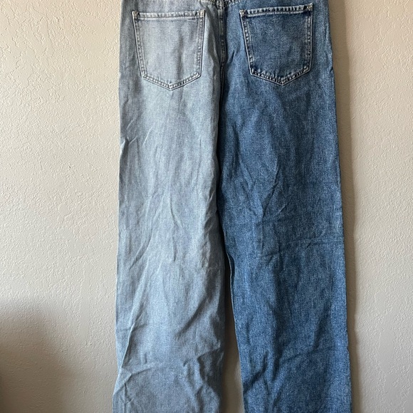 Shein, Women’s Two Tone Blue Distressed Wide Leg Jeans High Rise, Size L - Picture 5 of 7